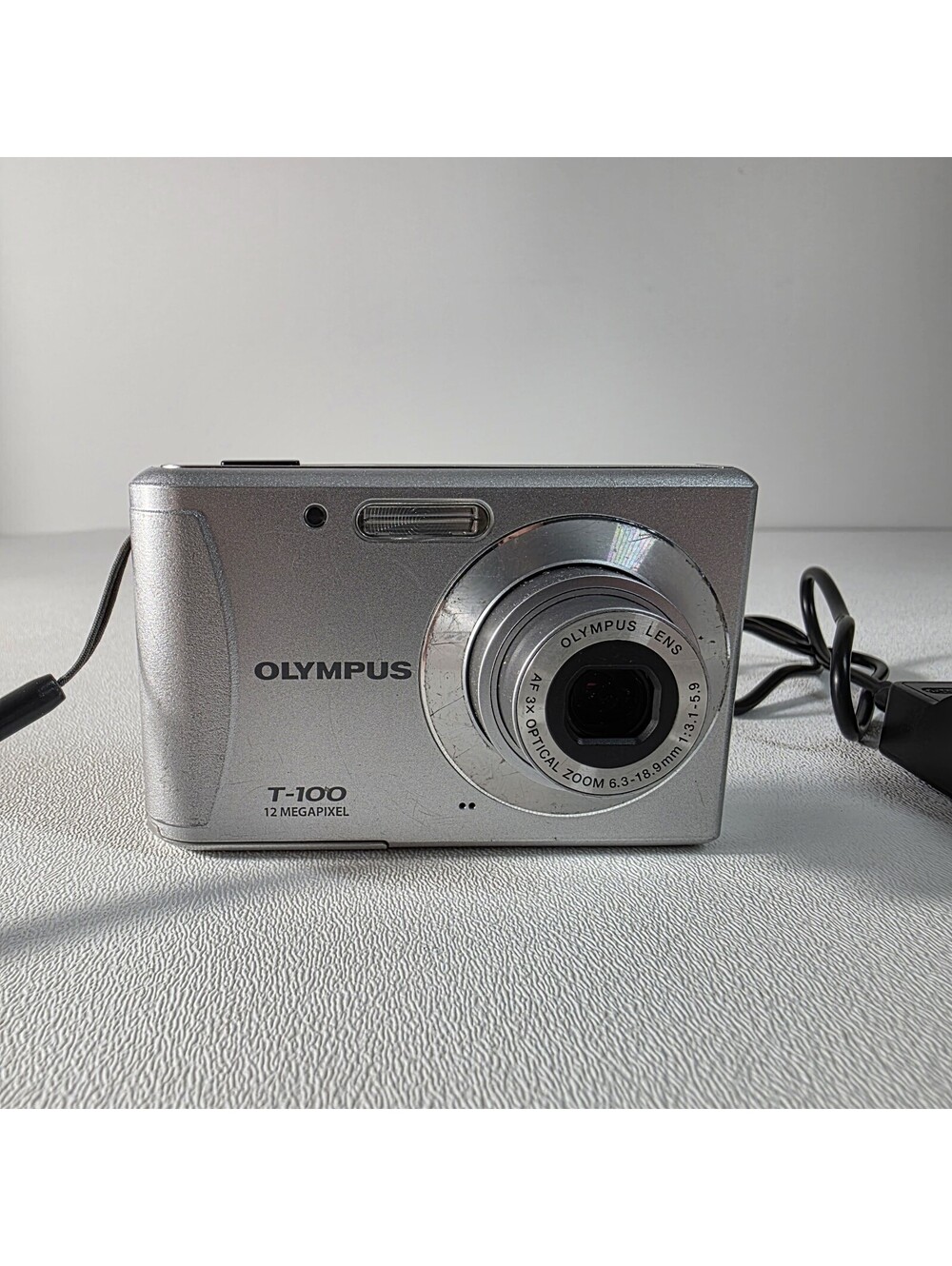 Olympus T-100 Digital Camera 12 MP Gray Tested w/ Memory Card, Charger & Battery
